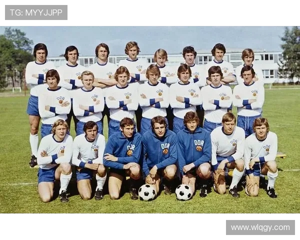 东德与西德时期的德甲球队分布与演变全景解析